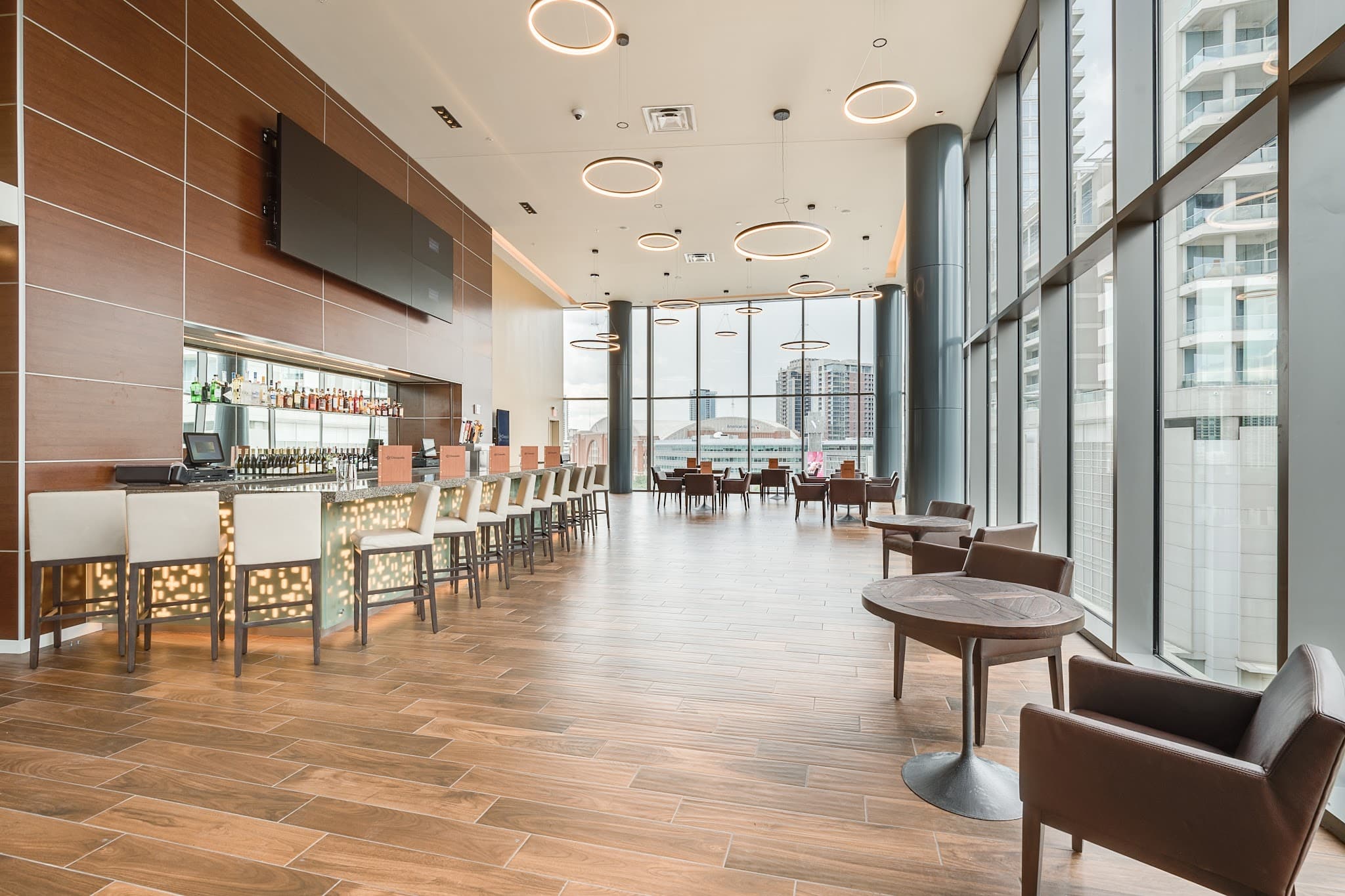 Cinepolis Luxury Cinemas Victory Park thumbnail 2