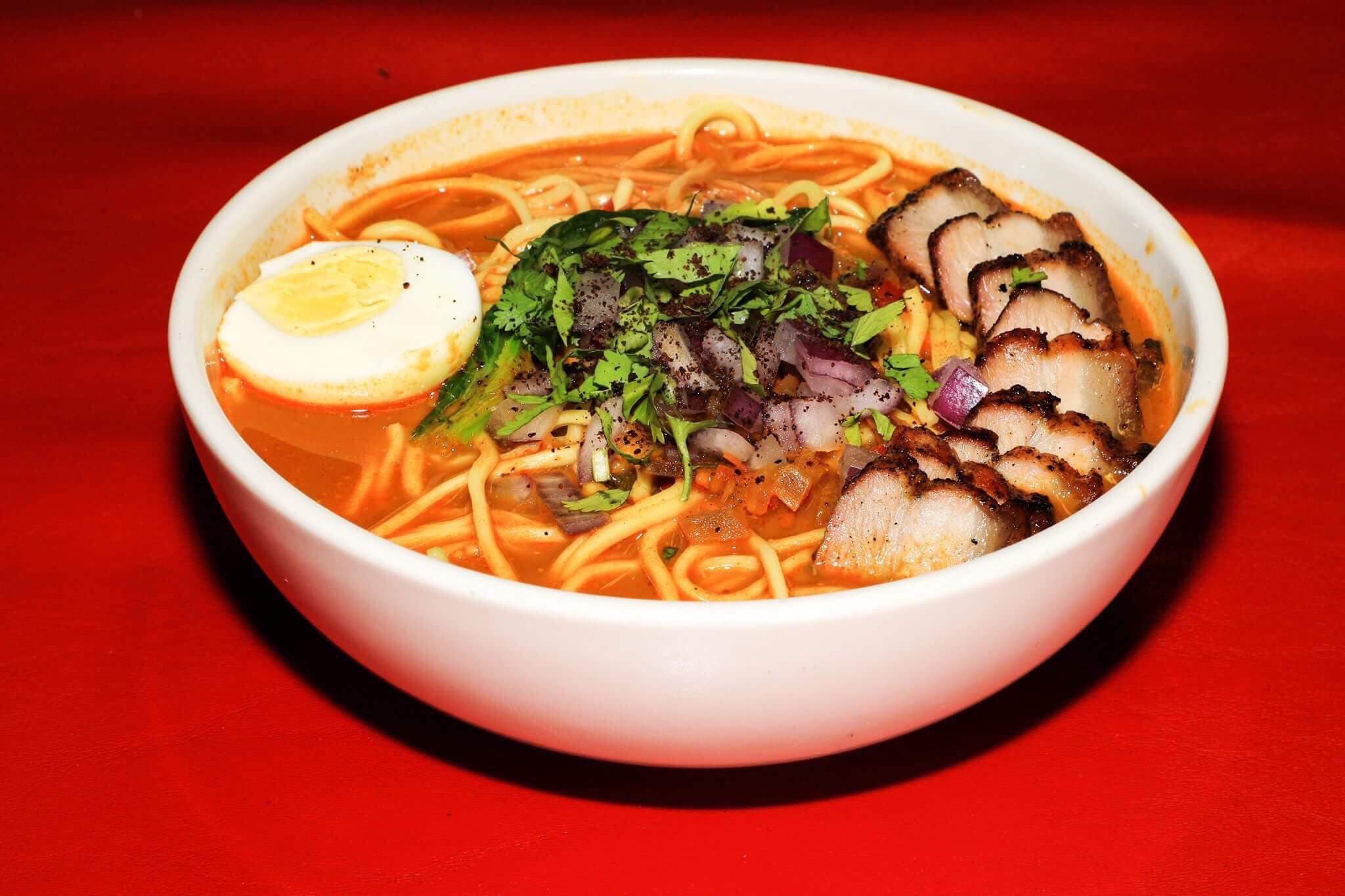 Everest Kitchen thumbnail 4