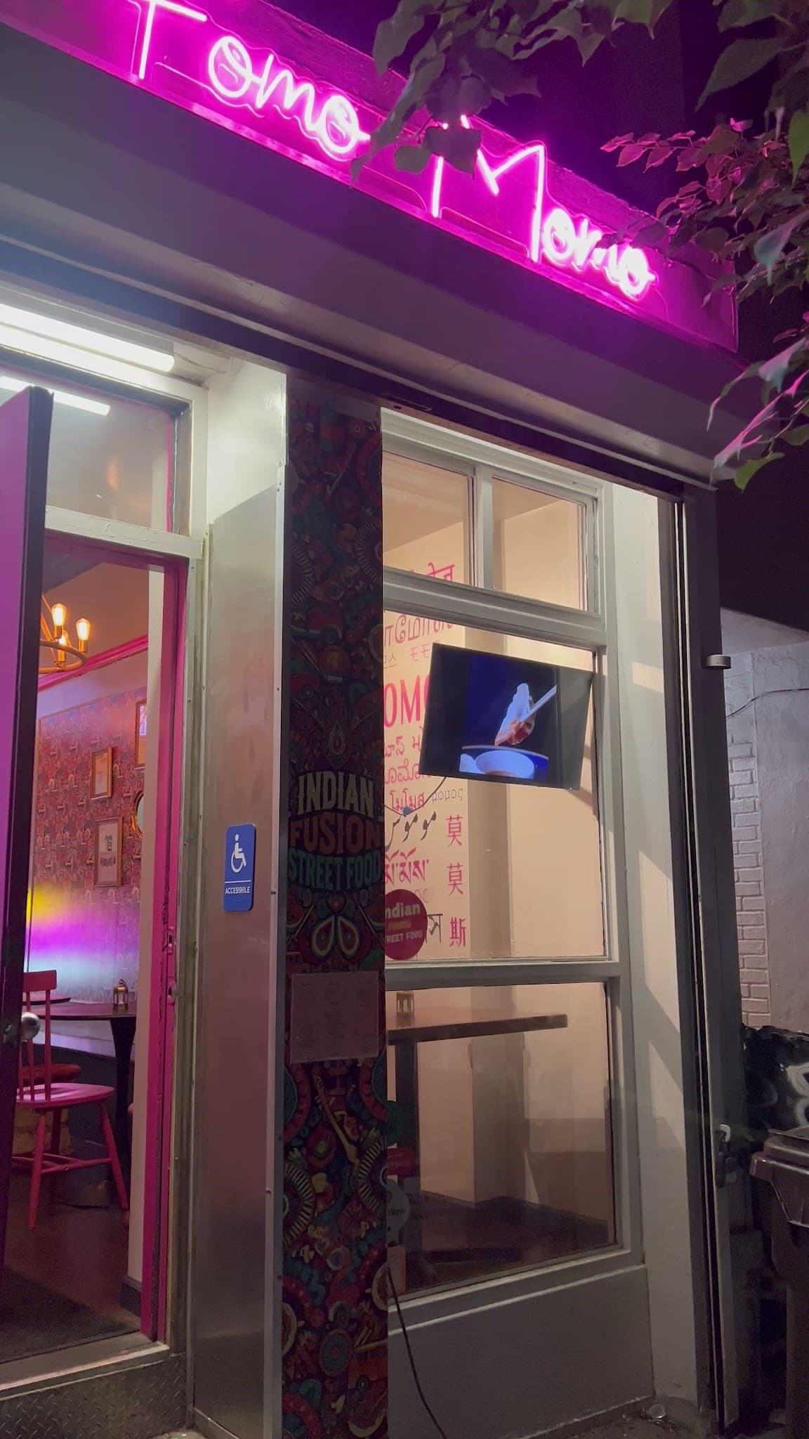 Fomo Momo thumbnail 3