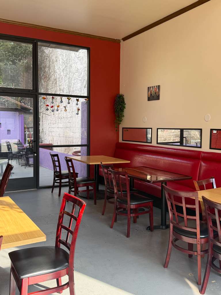 Mashaallah Halal Pakistani Food Restaurant thumbnail 4