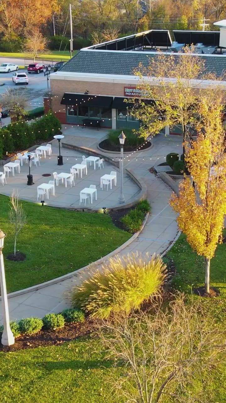 Mint & Martini Indian Cuisine thumbnail 3