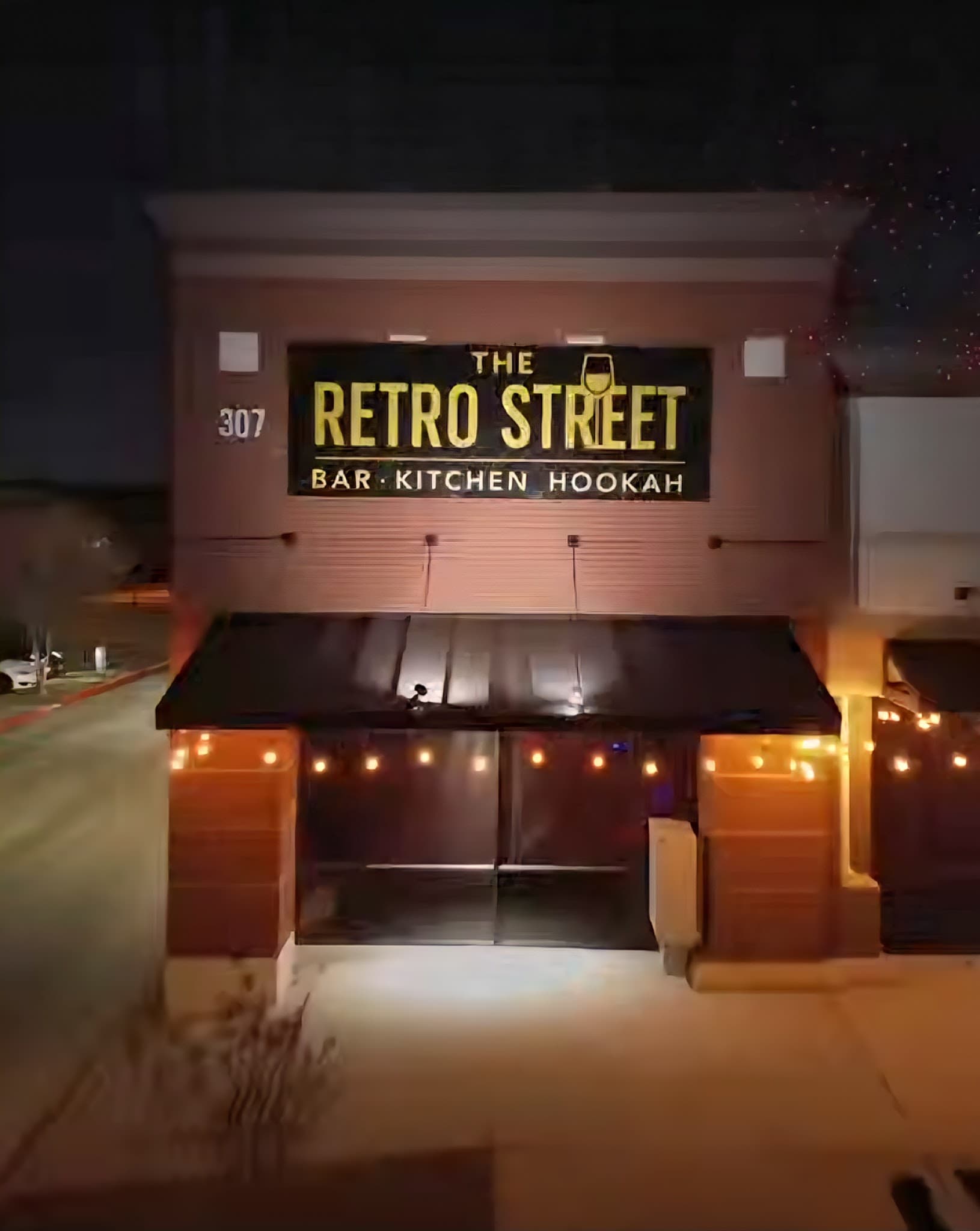 The Retro Street Bar & Indian Kitchen thumbnail 2