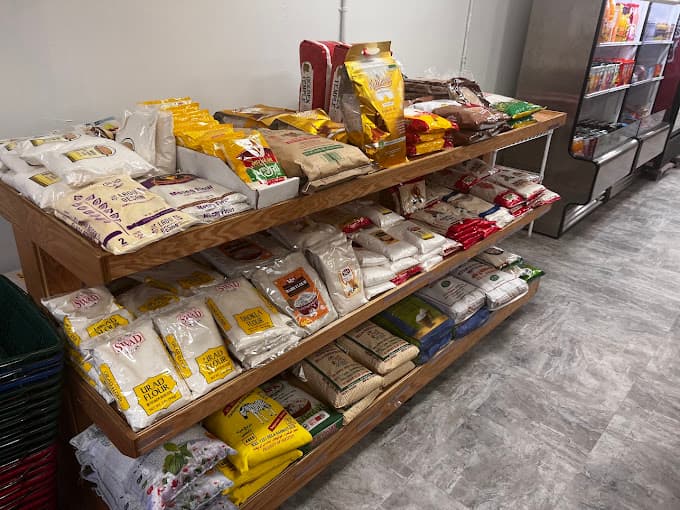 Rana's Indian Bazaar- Al Salam Halal Market & Café thumbnail 3