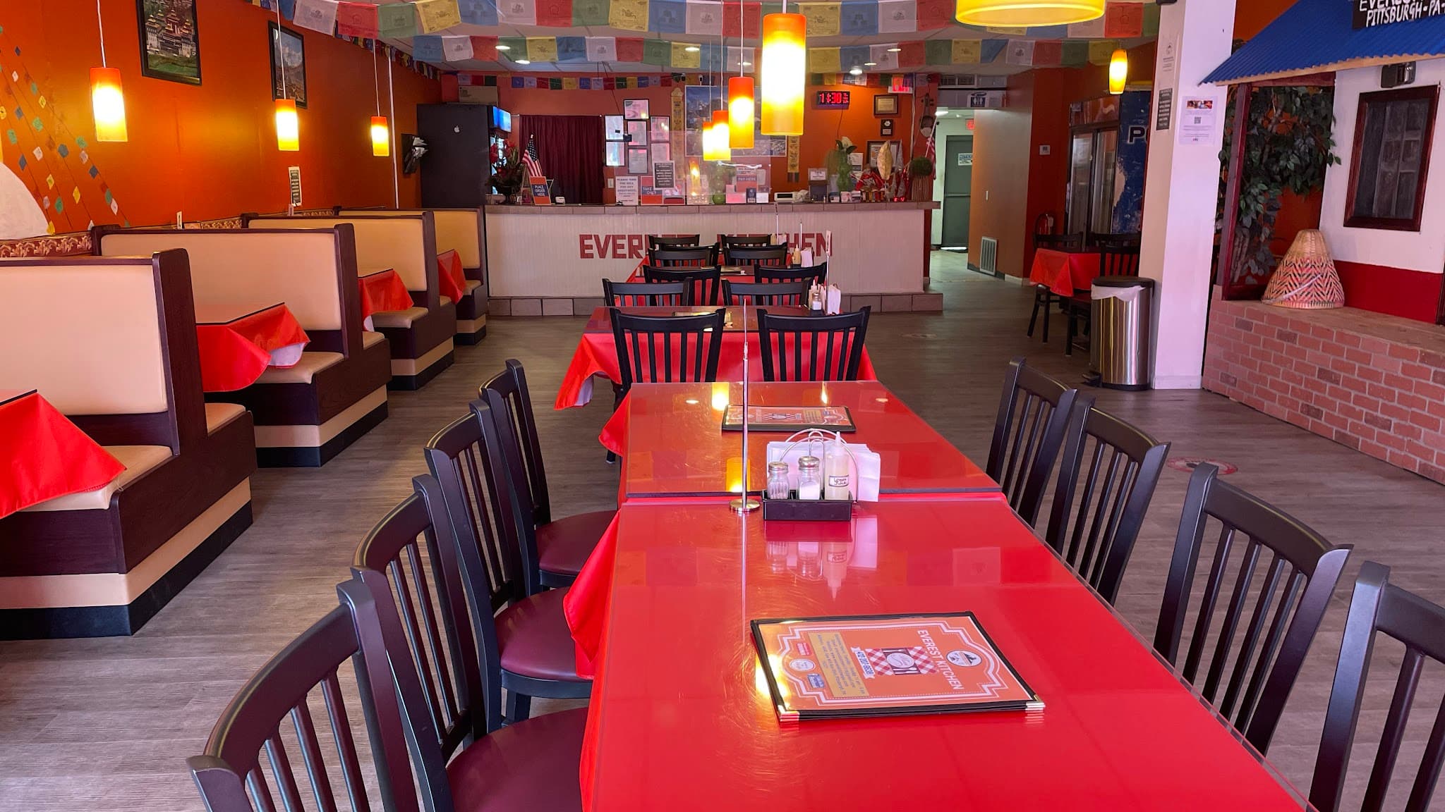 Everest Kitchen thumbnail 2